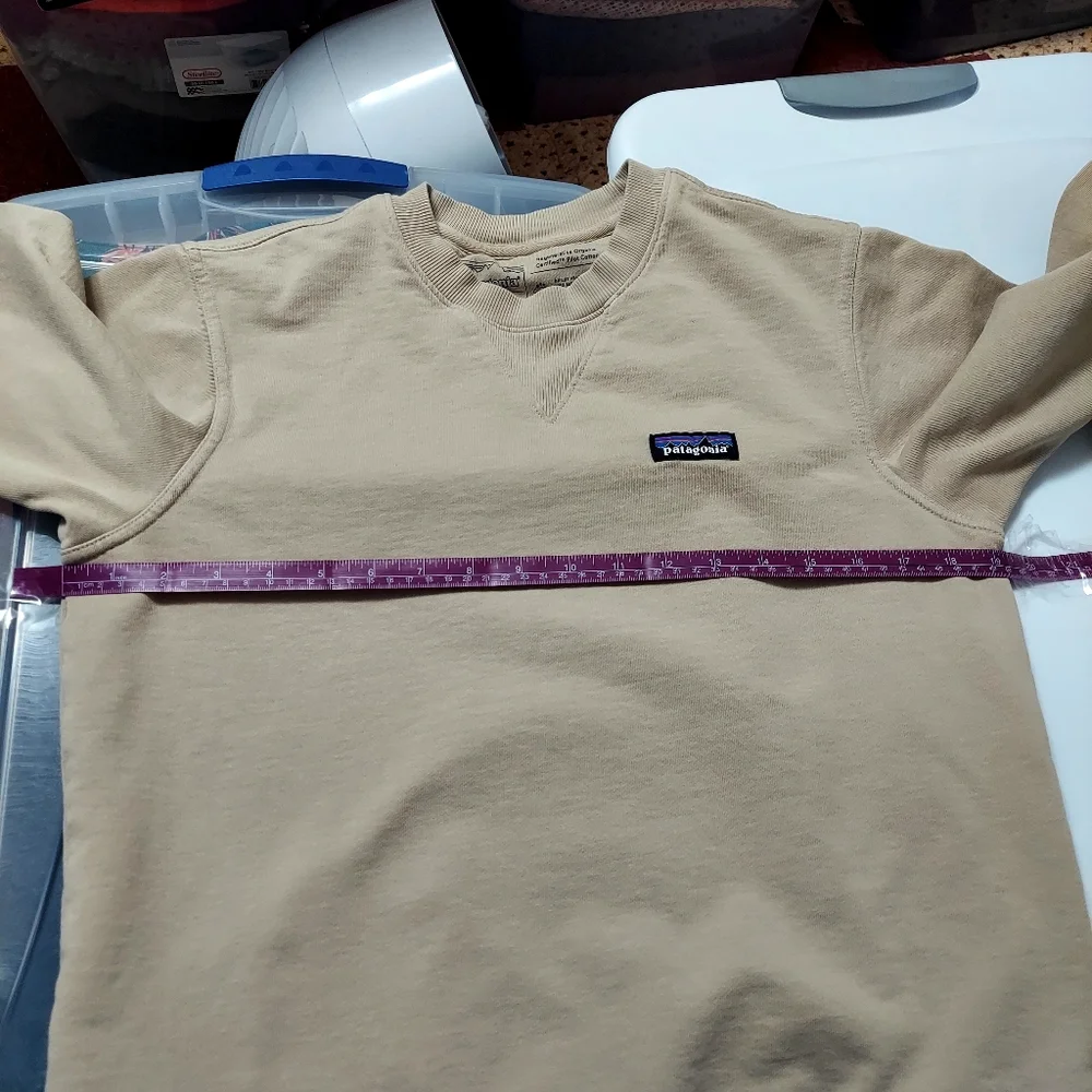 Patagonia Men's Beige Crewneck Sweater Oar Tan Size XS